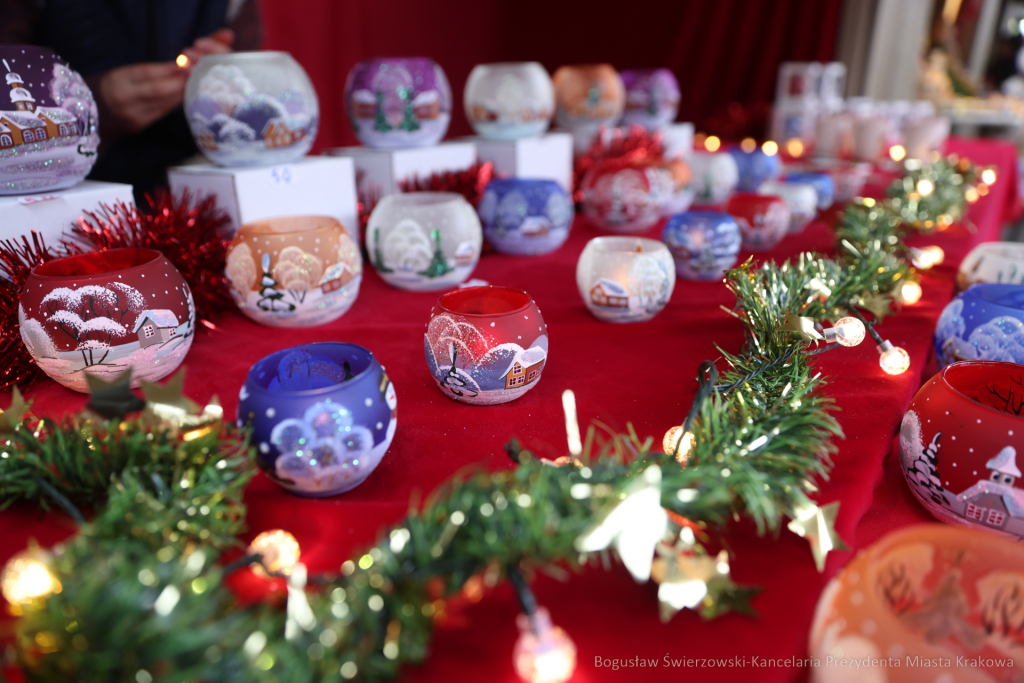 bs-221126-img_7081.jpg-Targi, Święta, Kośmider  Autor: B. Świerzowski