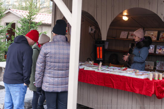 bs-221126-img_7096.jpg-Targi, Święta, Kośmider