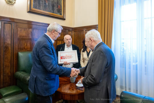 dsc_7015.jpg-Spotkanie, Stowarzyszeni, Sieć, Solidarności, Nowak, Majchrowski
