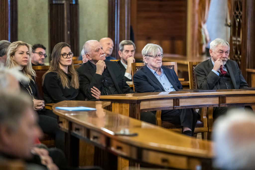 jg_krpl_20221202_6261.jpg-Medal, Jasiński, Majchrowski  Autor: P. Wojnarowski