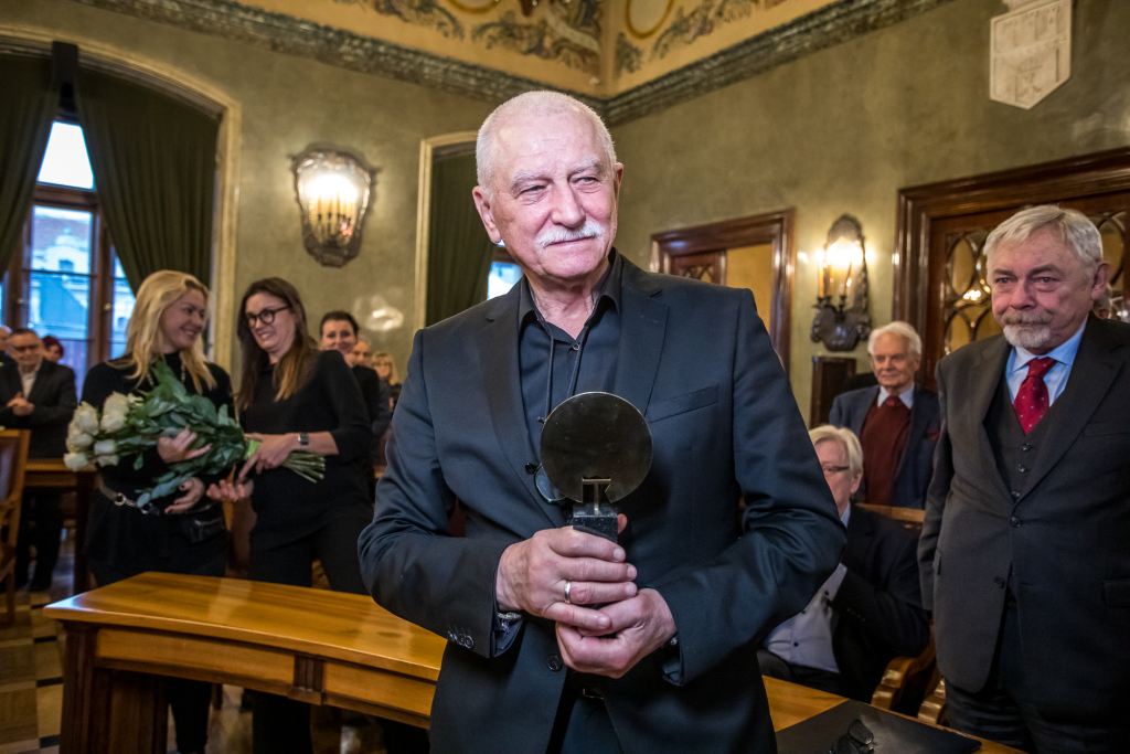 jg_krpl_20221202_6411.jpg-Medal, Jasiński, Majchrowski  Autor: P. Wojnarowski