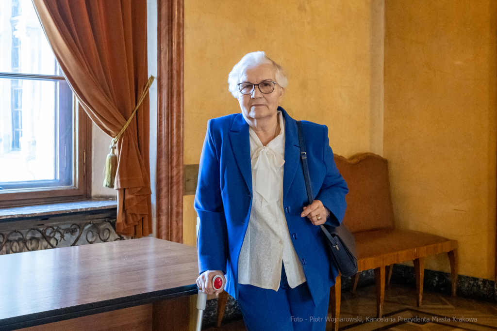 umk_4121.jpg-Maksymowicz, Lidia, obóz, Auschwitz-Birkenau, dziecko, Majchrowski, Honoris Gratia  Autor: P. Wojnarowski