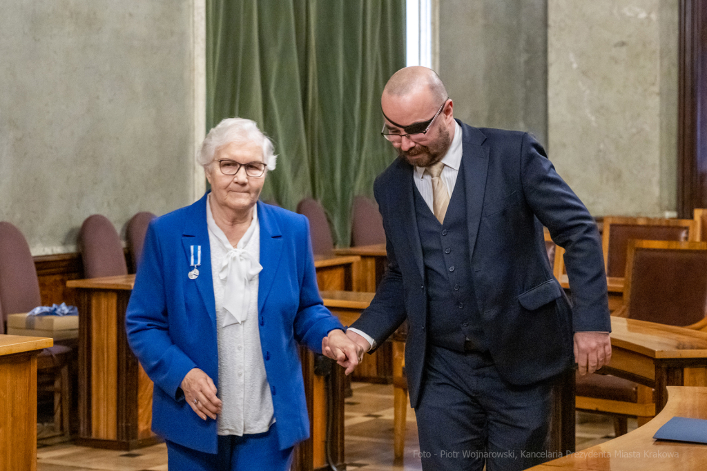 umk_4624.jpg-Maksymowicz, Lidia, obóz, Auschwitz-Birkenau, dziecko, Majchrowski, Honoris Gratia  Autor: P. Wojnarowski
