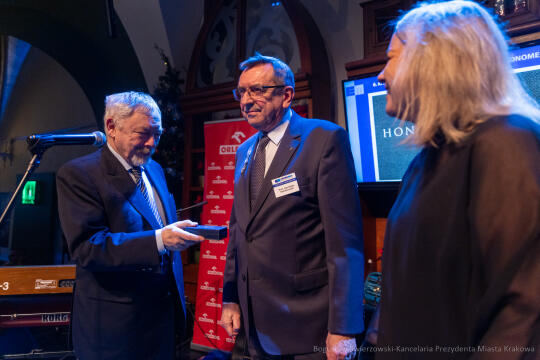 bs-221210-img_2216.jpg-Ekonomed, Majchrowski, Chłosta