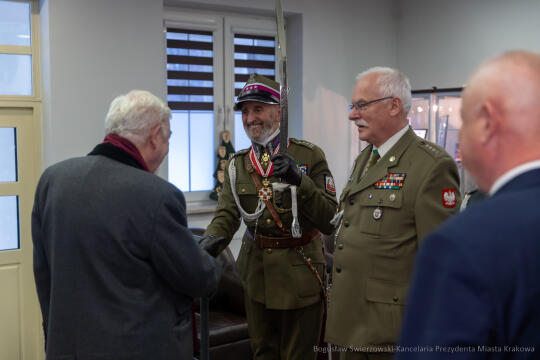 bs-221210-img_1823.jpg-Klub Wojsk Specjalnych, Majchrowski, Medal