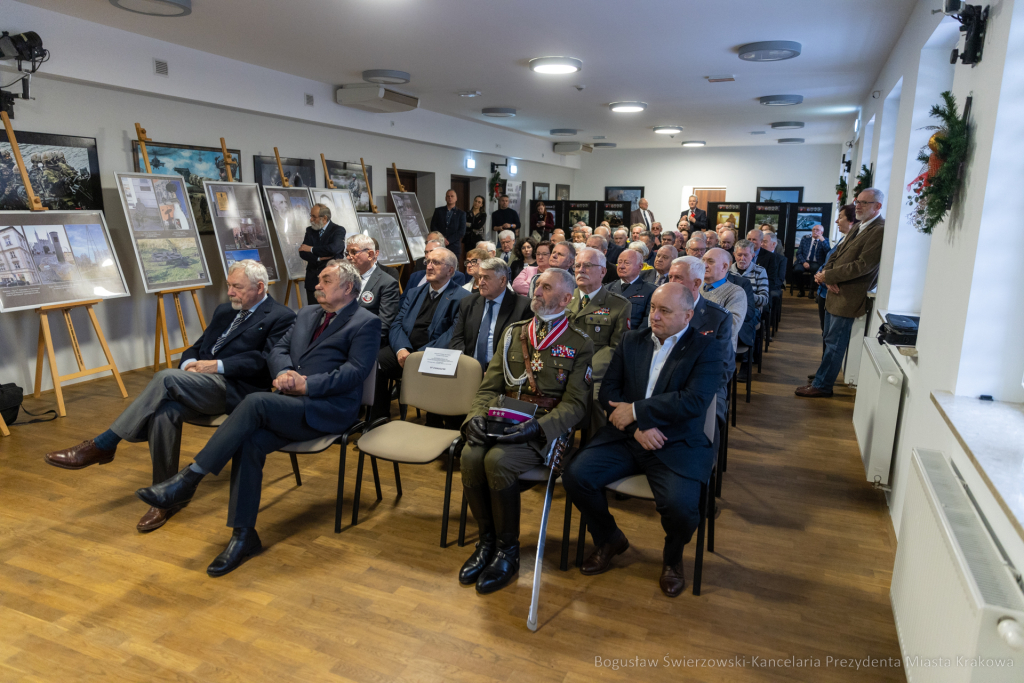 bs-221210-img_1847.jpg-Klub Wojsk Specjalnych, Majchrowski, Medal  Autor: B. Świerzowski