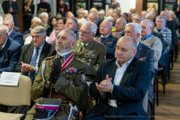 bs-221210-img_1855.jpg-Klub Wojsk Specjalnych, Majchrowski, Medal