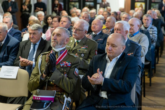 bs-221210-img_1855.jpg-Klub Wojsk Specjalnych, Majchrowski, Medal