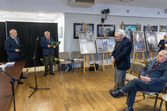 bs-221210-img_1862.jpg-Klub Wojsk Specjalnych, Majchrowski, Medal