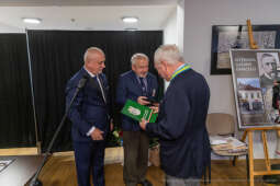 bs-221210-img_1899.jpg-Klub Wojsk Specjalnych, Majchrowski, Medal