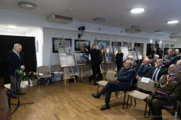 bs-221210-img_1929.jpg-Klub Wojsk Specjalnych, Majchrowski, Medal