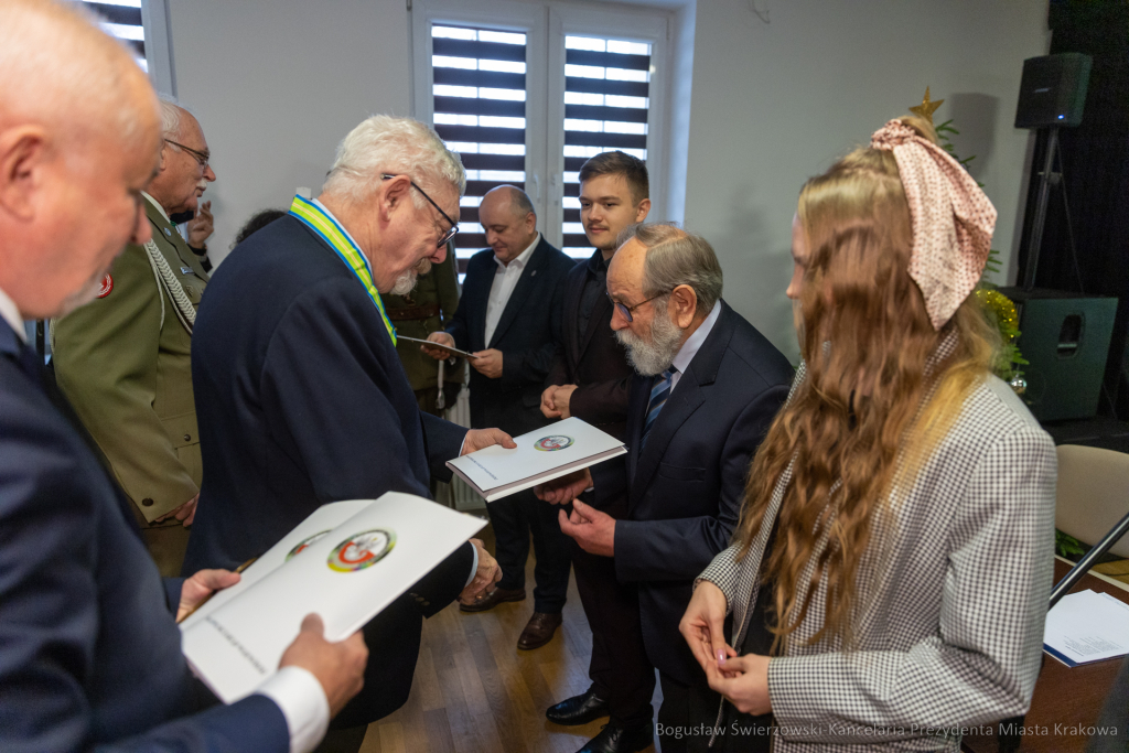 bs-221210-img_2008.jpg-Klub Wojsk Specjalnych, Majchrowski, Medal  Autor: B. Świerzowski