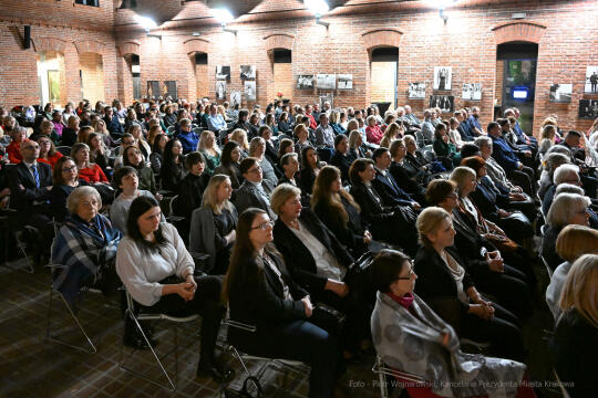 Biblioteka, Kraków, HG, Honoris Gratia, Jubileusz, wojewoda, pracownicy, 2022, grudzień