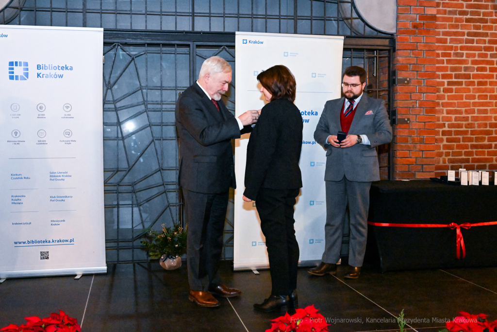 Biblioteka, Kraków, HG, Honoris Gratia, Jubileusz, wojewoda, pracownicy, 2022, grudzień  Autor: P. Wojnarowski