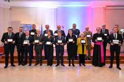 Jubileusz, Konsulat, Konsulatu, Słowacja, Słowacji, uroczystość, medal, Majchrowski, 2022, grudz