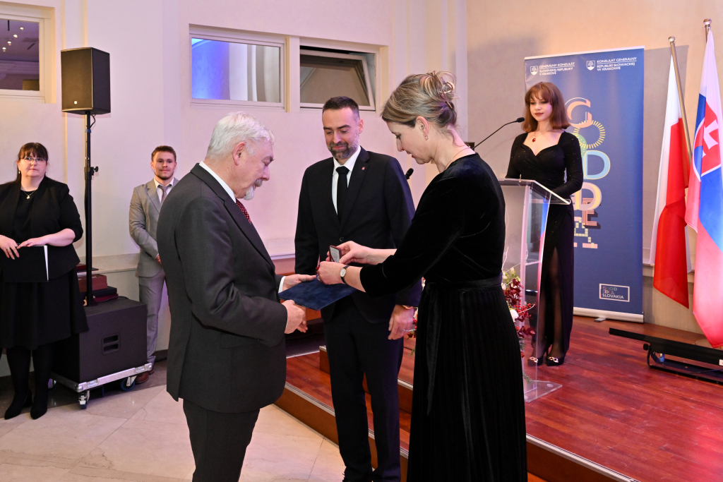 Jubileusz, Konsulat, Konsulatu, Słowacja, Słowacji, uroczystość, medal, Majchrowski, 2022, grudz  Autor: P. Wojnarowski