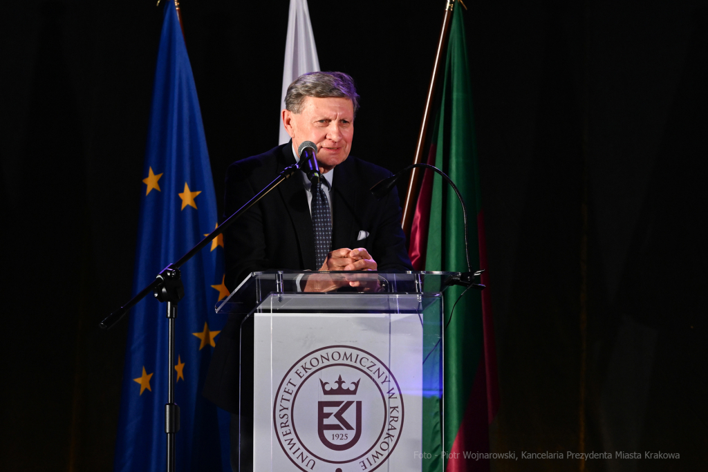 Hausner, UEK, nadanie, tytuł, profesor, profesora, Jerzy, Majchrowski, 2022, grudzień  Autor: P. Wojnarowski