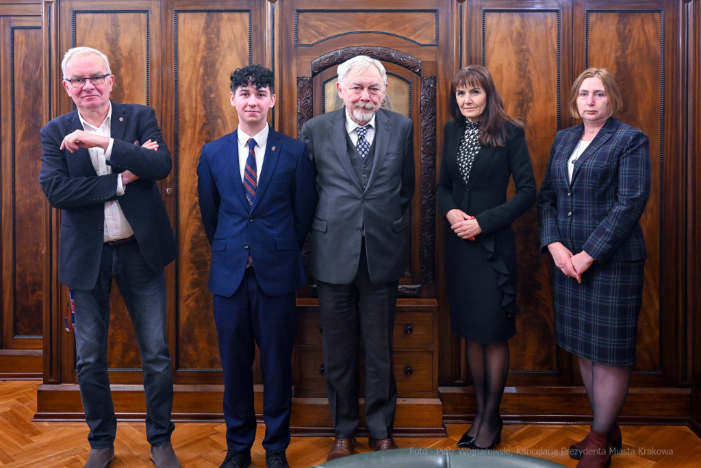 Remigiusz, Kałczuga, V LO, laureat, stypendium, Lea, 2022, grudzień, Puetras, Korfel-Jasińska  Autor: P. Wojnarowski