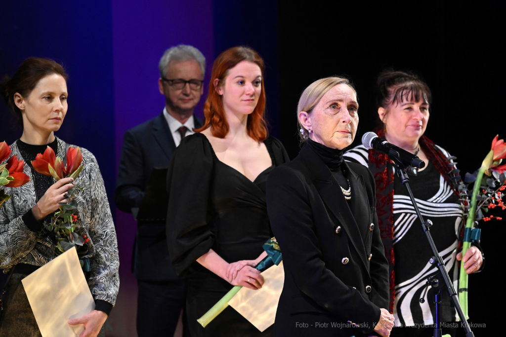 umk_8583.jpg-nagroda, teatralna, imienia, Wyspiańskiego, teatr, aktorzy, Słowackiego, wręczenie  Autor: P. Wojnarowski