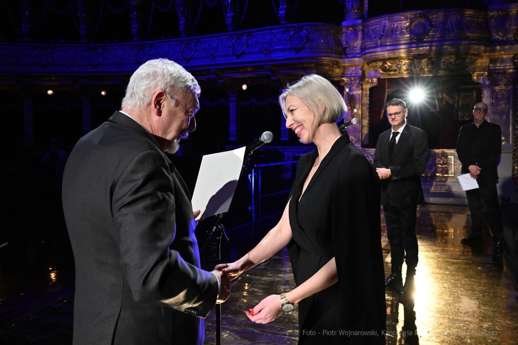 umk_8886.jpg-nagroda, teatralna, imienia, Wyspiańskiego, teatr, aktorzy, Słowackiego, wręczenie  Autor: P. Wojnarowski