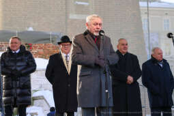 bs-221218-img_4767.jpg-Życzenia Świąteczne, Majchrowski, Jędraszewski