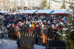 bs-221218-img_4808.jpg-Życzenia Świąteczne, Majchrowski, Jędraszewski