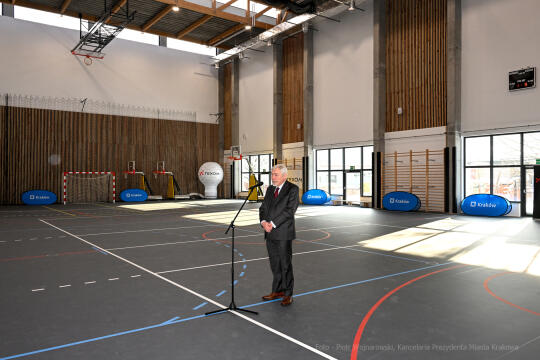 umk_9496.jpg-Hala, otwarcie, Majchrowski, szkoła, Lipińskiego, 151, sport, grudzień, 2022