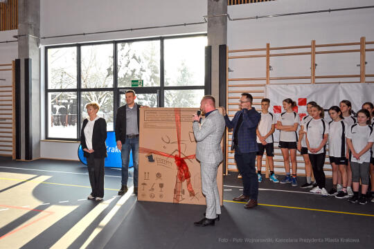 umk_9758.jpg-Hala, otwarcie, Majchrowski, szkoła, Lipińskiego, 151, sport, grudzień, 2022