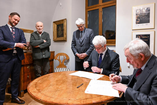umk_9901.jpg-SKOZK, Gmina Kraków, Kraków, porozumienie, podpisanie, grudzień, 2022
