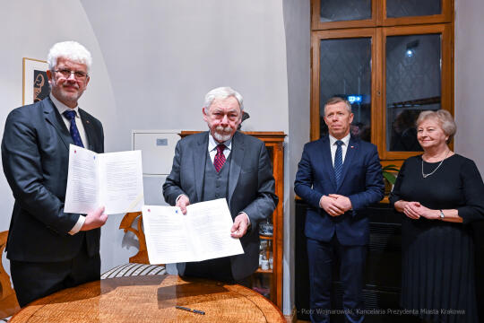 umk_9904.jpg-SKOZK, Gmina Kraków, Kraków, porozumienie, podpisanie, grudzień, 2022