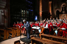 umk_1450.jpg-Mazowsze, koncert, Mogiła, 800 lat, jubileusz, Majchrowski, opactwo, 2022, grudzień
