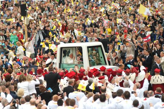 Benedykt, Kraków, odwiedziny, 2006, wizyta, Majchrowski, papież, Błonia