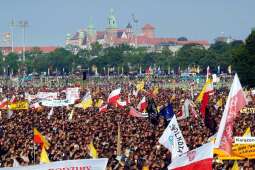 09_dscf4099_foto wiesław majka umk.jpg-Wizyta Benedykta XVI w Krakowie. Maj 2006 r.