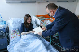 20230101-img_8134.jpg-Noworoczne prezenty dla maluchów