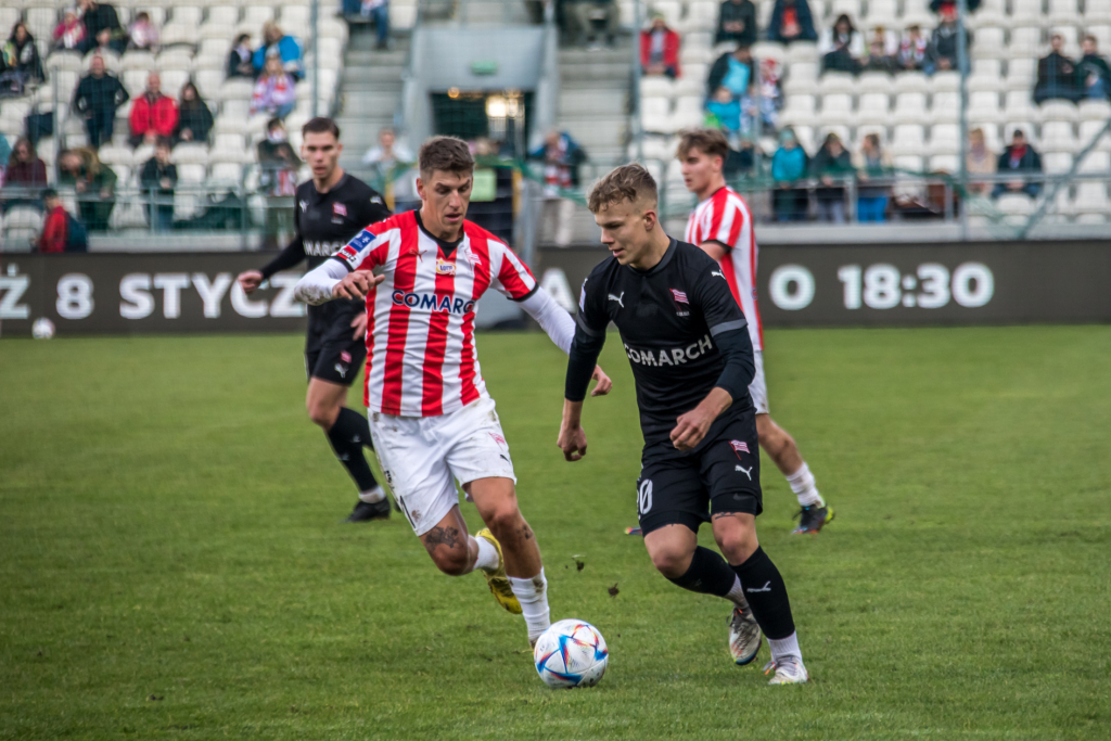 jg_230101_oto_1573.jpg-Cracovia, Trening, Korfel - Jasińska  Autor: B. Świerzowski