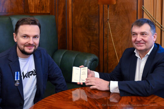 Wojtyca, Łukasz, Honoris, Gratia, Ekipa, Holding, Majchrowski, pomoc, zbiórka, wręczenie
