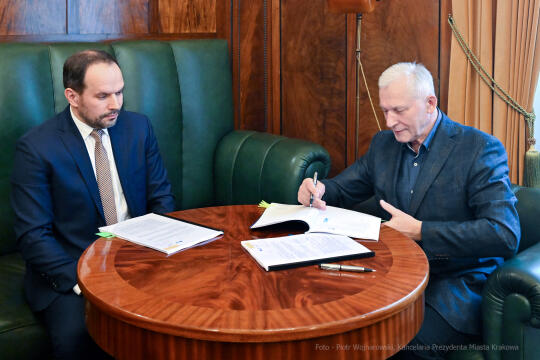 podpisanie, umowa, Łęgprzem, ZDM, budowa, Centrum, Kultury, Ruczaj, Majchrowski, 2023