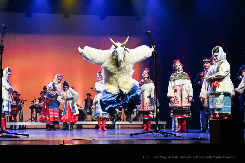 Werchowyna, zespół, karpacki, koncert, występ, Kośmider, NCK, Ukraina, wsparcie, 2023  Autor: P. Wojnarowski