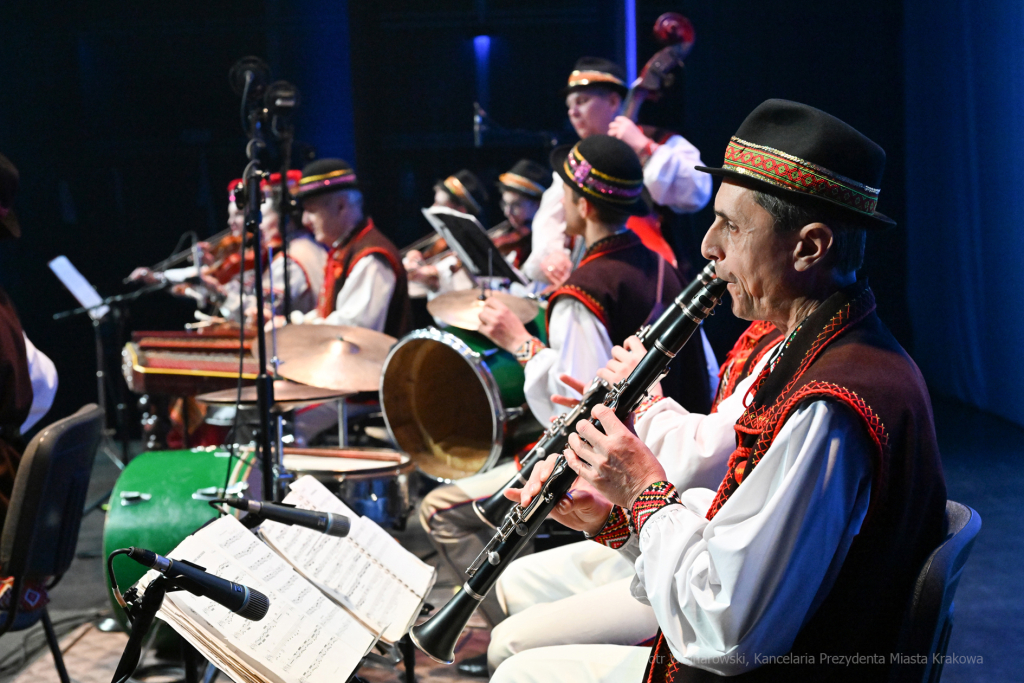 Werchowyna, zespół, karpacki, koncert, występ, Kośmider, NCK, Ukraina, wsparcie, 2023  Autor: P. Wojnarowski