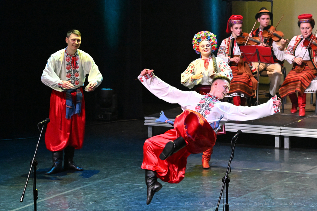 Werchowyna, zespół, karpacki, koncert, występ, Kośmider, NCK, Ukraina, wsparcie, 2023  Autor: P. Wojnarowski