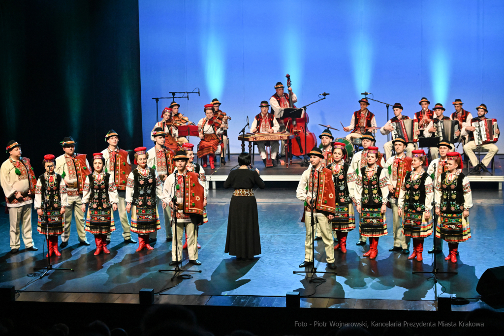 Werchowyna, zespół, karpacki, koncert, występ, Kośmider, NCK, Ukraina, wsparcie, 2023  Autor: P. Wojnarowski