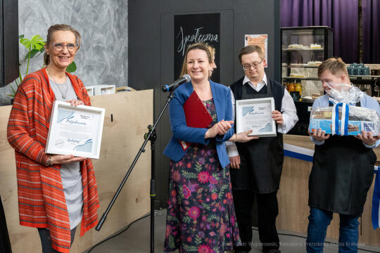 umk_9580.jpg-Down, Zespół Downa, kawiarnia, otwarcie, Społeczna, Kaffka, Majchrowski, 2023