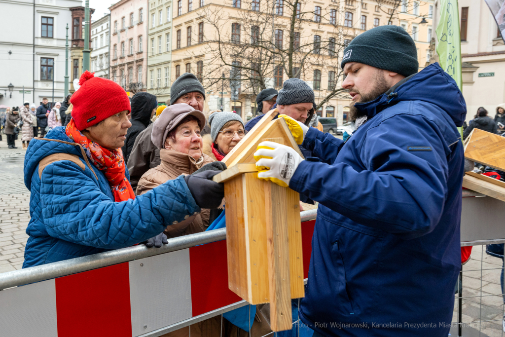 umk_0946.jpg-MPO, Asocjacja, Promotorów, Radosnego, Ptaka, budki, karmniki, akcja Kraków, 2023  Autor: P. Wojnarowski