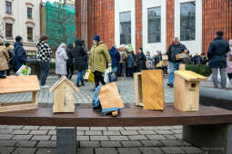 umk_1040.jpg-MPO, Asocjacja, Promotorów, Radosnego, Ptaka, budki, karmniki, akcja Kraków, 2023