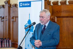 umk_1899.jpg-emeryci, rada, seniorzy, Majchrowski, posiedzenie, Rada Seniorów