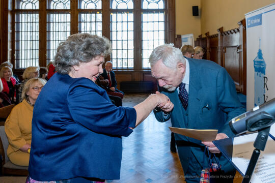 umk_1958.jpg-emeryci, rada, seniorzy, Majchrowski, posiedzenie, Rada Seniorów