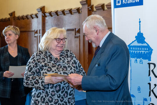 umk_1972.jpg-emeryci, rada, seniorzy, Majchrowski, posiedzenie, Rada Seniorów