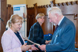 umk_1983.jpg-emeryci, rada, seniorzy, Majchrowski, posiedzenie, Rada Seniorów