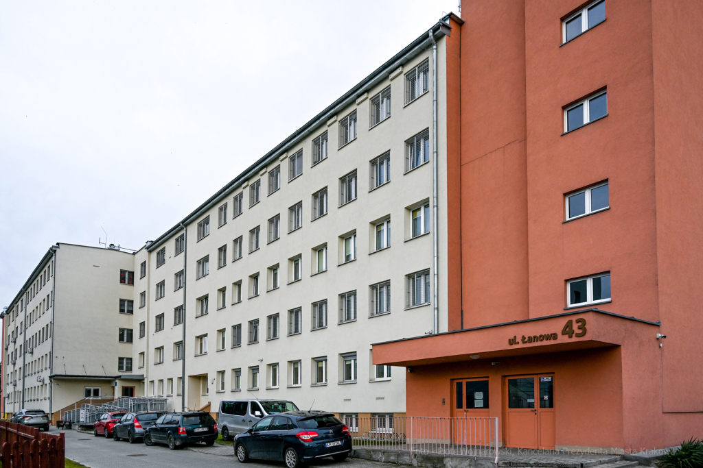 umk_8685.jpg-DPS, Łanowa 43, Honoris Gratia, podziękowanie, Wąsowicz, Majchrowski, Kraków, 2023  Autor: P. Wojnarowski