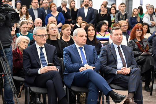 Archetyp wolności, Marczuk, Ivan, NCK, wernisaż, Majchrowski, 2023, malarstwo, Ukraina